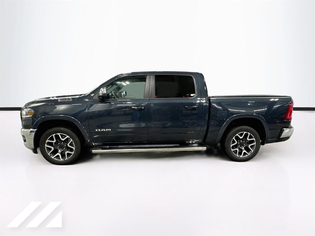 Used 2025 RAM 1500 Laramie AWD/4WD image 8
