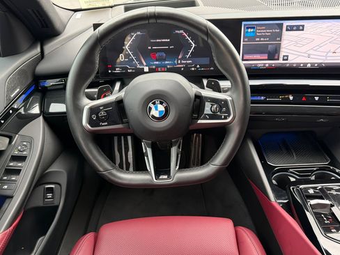 Used 2024 BMW 530i w/ M Sport Package image 18