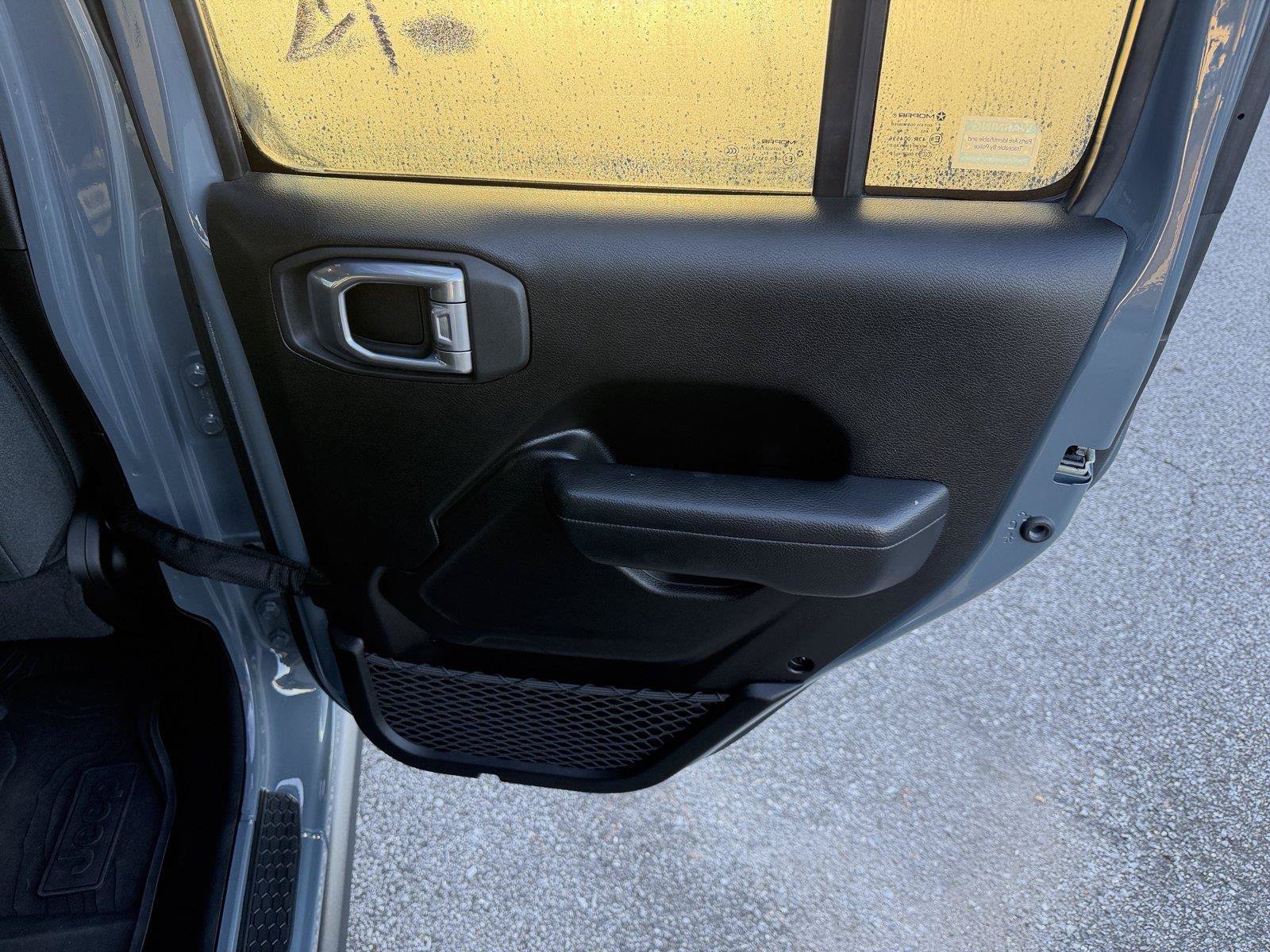 Used 2024 Jeep Wrangler Unlimited Sport AWD/4WD image 15