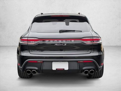 Used 2023 Porsche Macan S image 6