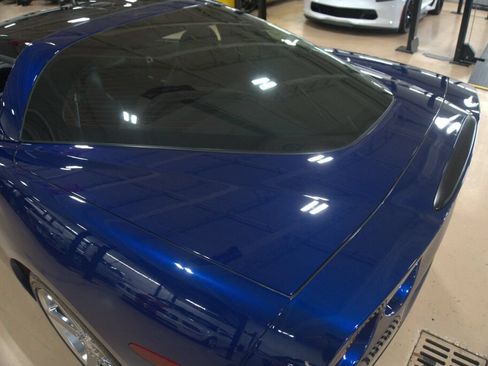 Used 2007 Chevrolet Corvette Coupe w/ Preferred Equipment Group RWD image 20