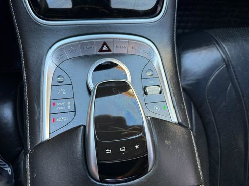 Used 2015 Mercedes-Benz S 63 AMG 4MATIC Sedan image 39