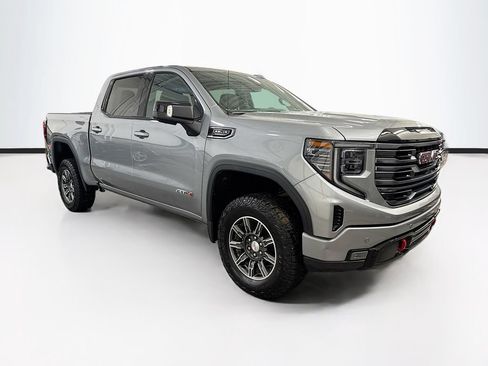 Used 2025 GMC Sierra 1500 AT4 AWD/4WD image 3
