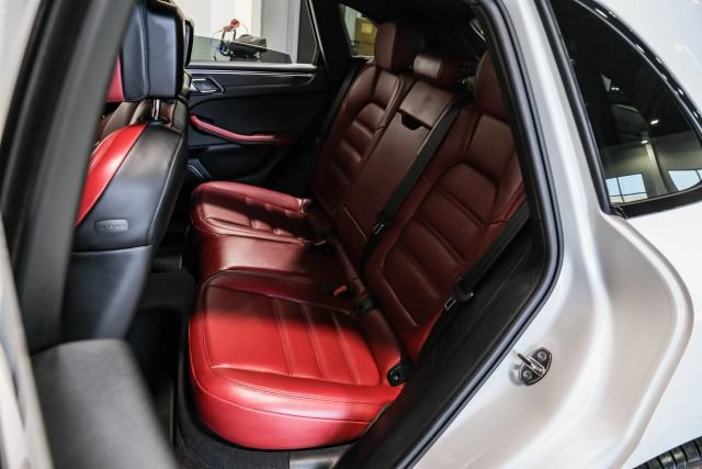 Used 2022 Porsche Macan GTS AWD/4WD image 36