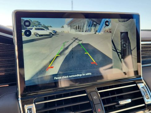 Used 2022 Lincoln Navigator Black Label image 16