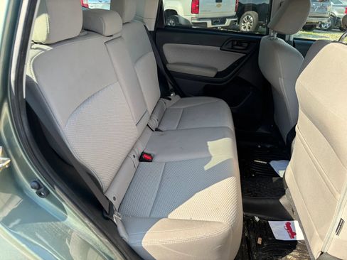 Used 2017 Subaru Forester 2.5i Premium w/ Popular Package #2A AWD/4WD image 17