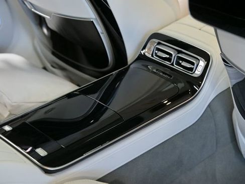 Used 2024 Mercedes-Benz Maybach S 680 Maybach S 680 4MATIC Sedan image 45