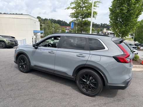Used 2023 Honda CR-V Sport image 8