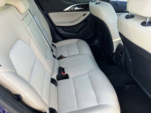 Used 2019 INFINITI QX30 w/ Navigation Package FWD image 15