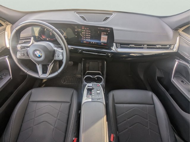 Used 2026 BMW X2 xDrive28i AWD/4WD image 12