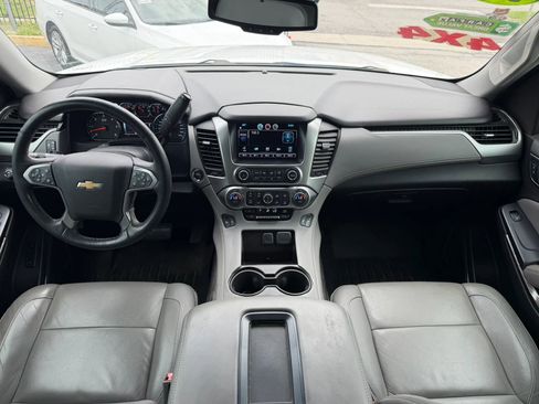 Used 2015 Chevrolet Tahoe LT w/ Luxury Package AWD/4WD image 7