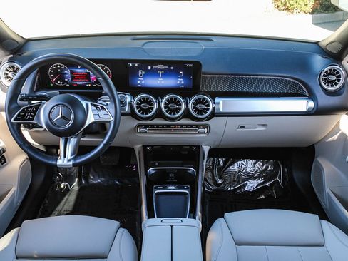 Certified 2025 Mercedes-Benz GLB 250 image 13