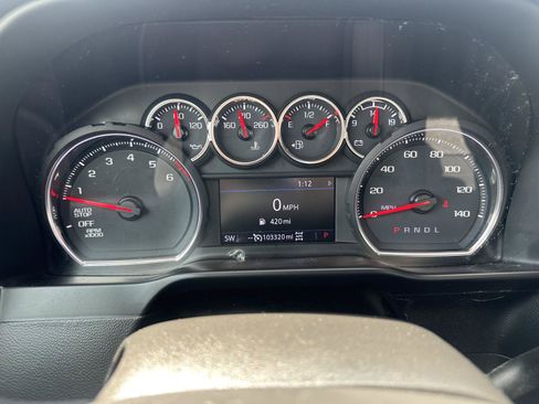 Used 2020 Chevrolet Silverado 1500 LT AWD/4WD image 20