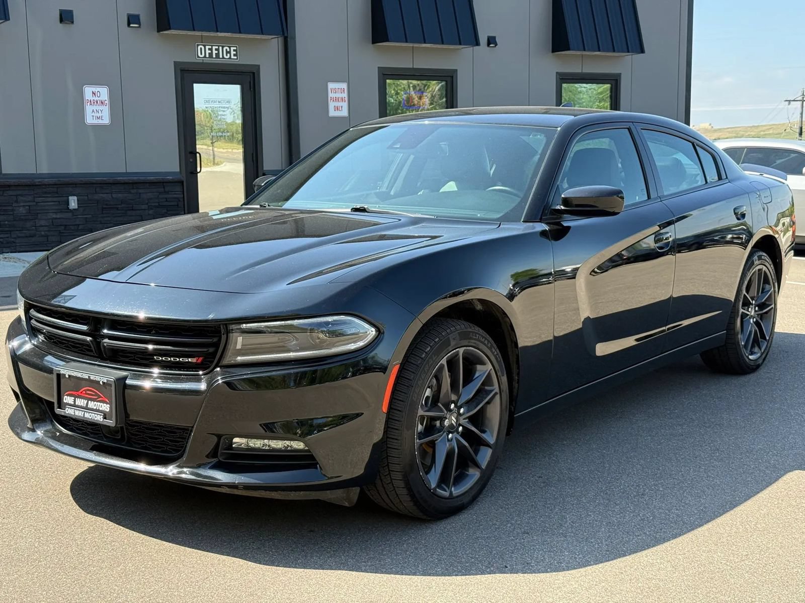 Used 2022 Dodge Charger SXT w/ Plus Group AWD/4WD image 1
