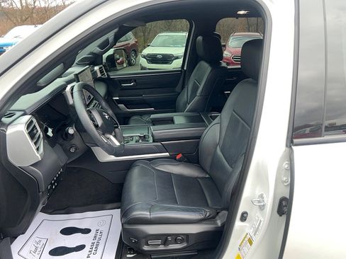 Used 2023 Toyota Sequoia Platinum image 12