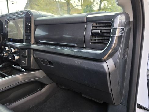Used 2024 Ford F250 Lariat AWD/4WD image 45