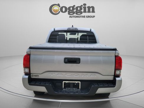 Used 2021 Toyota Tacoma SR w/ SR Convenience Package RWD image 3