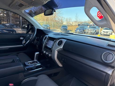 Used 2014 Toyota Tundra SR5 w/ TRD Off Road Package image 17