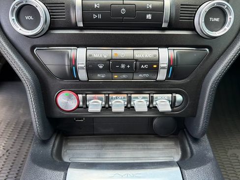 Used 2020 Ford Mustang GT w/ Equipment Group 301A RWD image 13