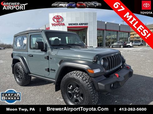 Used 2025 Jeep Wrangler Sport image 1