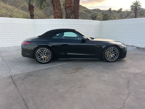 Used 2023 Mercedes-Benz SL 63 AMG 4MATIC image 4