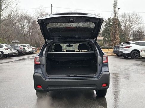Certified 2025 Subaru Outback Premium image 15