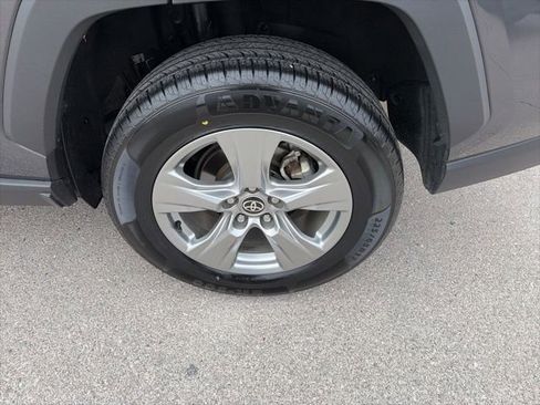 Used 2024 Toyota RAV4 XLE image 31