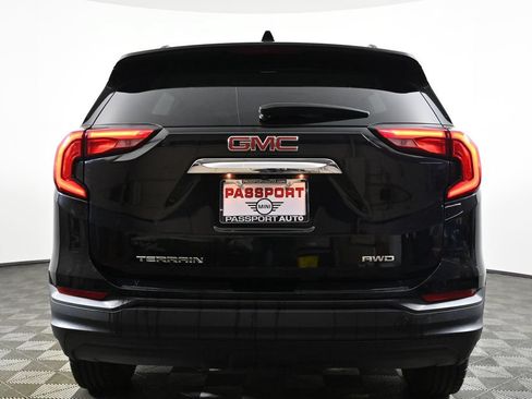 Used 2018 GMC Terrain SLE w/ Driver Convenience Package AWD/4WD image 5