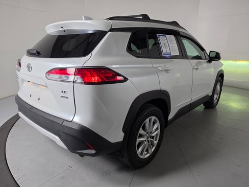 Used 2023 Toyota Corolla Cross LE image 5