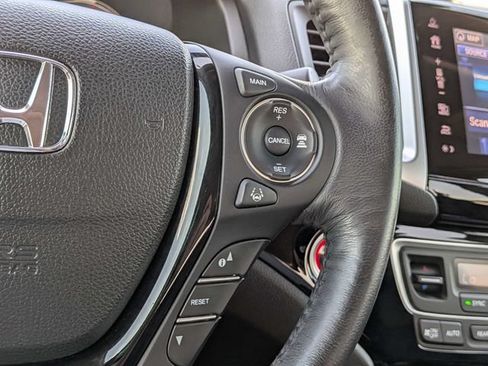 Used 2020 Honda Ridgeline RTL-E image 31