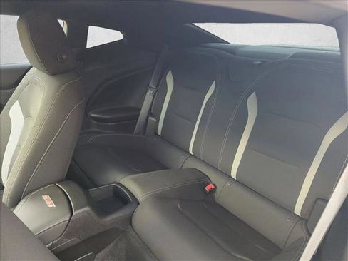 Used 2019 Chevrolet Camaro SS image 15