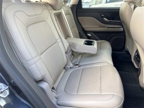 Used 2022 Lincoln Corsair Reserve w/ Equipment Group 201A image 12