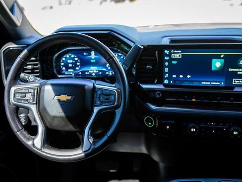 Used 2022 Chevrolet Silverado 1500 LT w/ All Star Edition Plus RWD image 6
