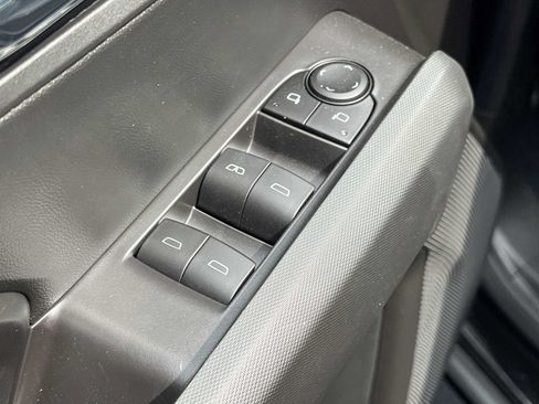 New 2026 GMC Canyon Elevation w/ Convenience Package RWD image 15