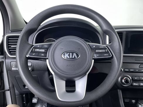 Used 2020 Kia Sportage LX AWD/4WD image 13