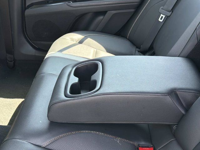 Used 2025 Toyota Camry SE FWD image 22