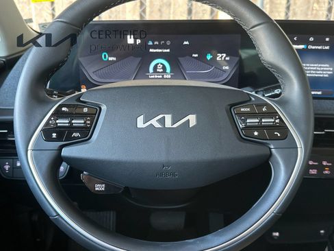 Certified 2024 Kia EV6 Light RWD image 25