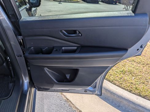 Used 2024 Nissan Pathfinder Rock Creek image 31