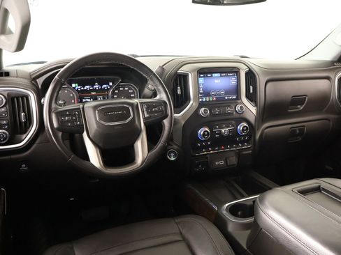 Used 2022 GMC Sierra 1500 Denali w/ Denali Premium Package image 2