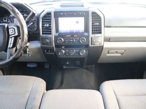 Used 2020 Ford F250 XLT image 31