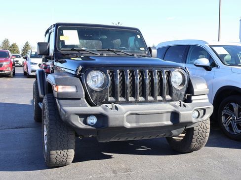 Used 2020 Jeep Wrangler Sport image 8