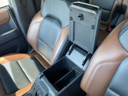 Used 2024 Ford Bronco Outer Banks image 40