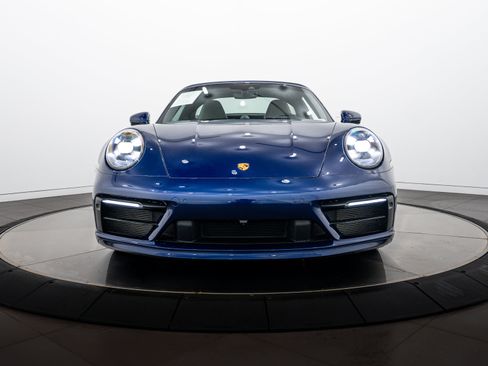 Certified 2021 Porsche 911 Targa 4S AWD/4WD image 33