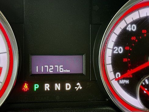 Used 2019 Dodge Grand Caravan SXT FWD image 13