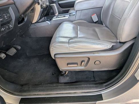 Used 2019 Toyota Tundra Limited AWD/4WD image 14