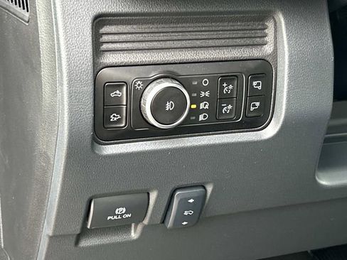 New 2026 Ford F250 Lariat image 24