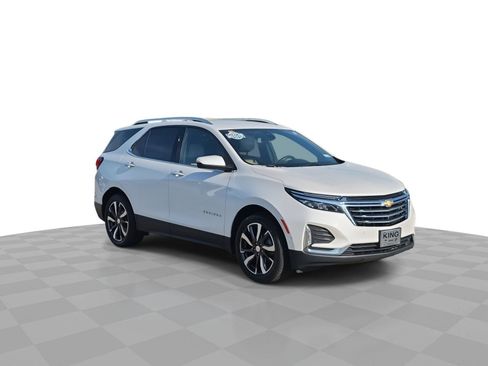 Certified 2022 Chevrolet Equinox Premier FWD image 2
