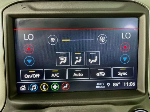Used 2021 Chevrolet Silverado 1500 LTZ w/ Z71 Off-Road Package AWD/4WD image 22