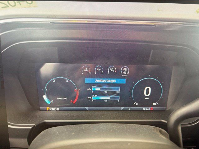Used 2026 Ford F350 Lariat w/ Tremor Off-Road Package AWD/4WD image 4