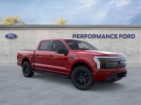 New 2025 Ford F150 Lightning XLT w/ Max Trailer Tow Package image 7